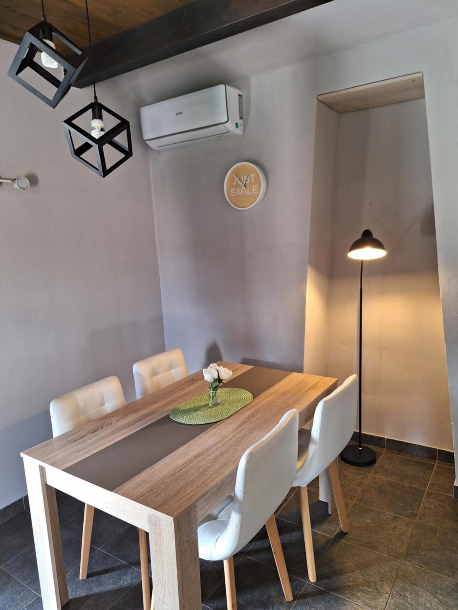 Guest House Flora 帕津 外观 照片
